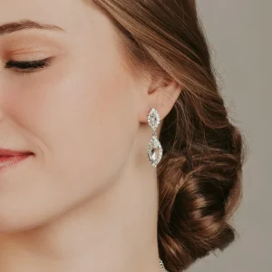 Strassikorvakorut, ROMANCE | Annabella Earrings (myös kullanvärisenä)