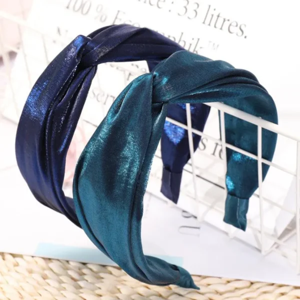 SUGAR SUGAR®, Alanna Hairband -sininen hohtava comfy-hiuspanta