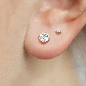 Titaaniset korvanapit, Classic Titanium Cubic Zirconia