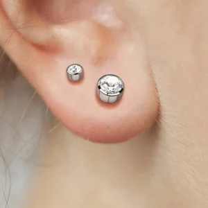 Titaaniset korvanapit, Round Titanium Cubic Zirconia (kolme kokoa)
