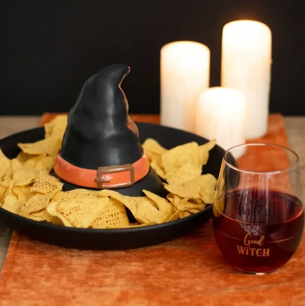 Wicked Witch Wine Glass -viinilasi tekstillä